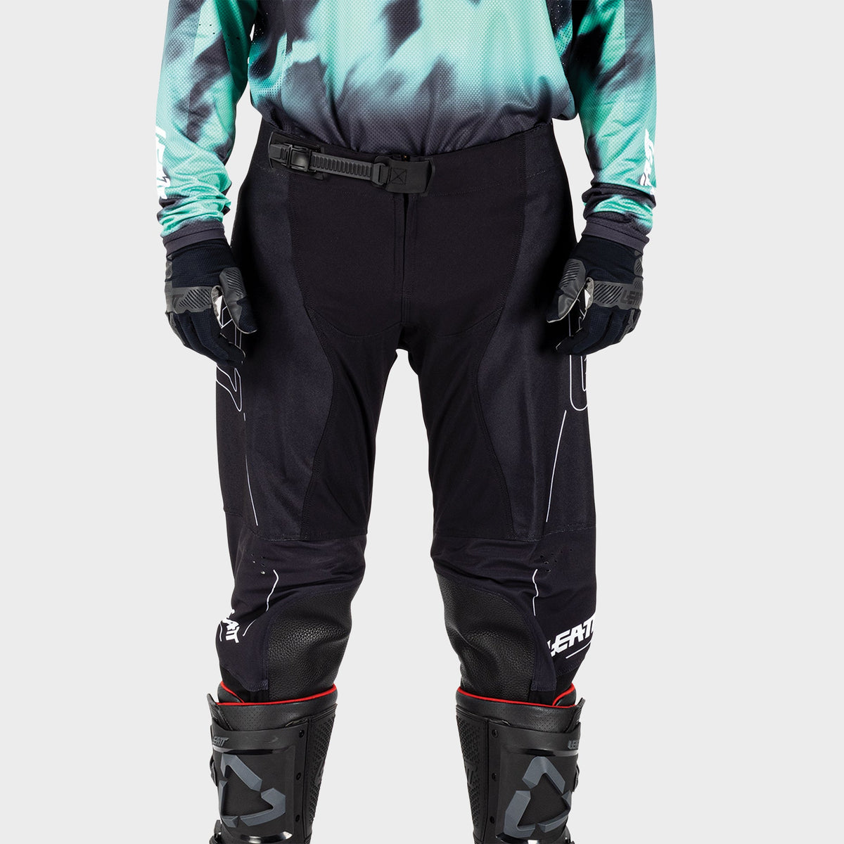 Moto 4.5 Pant