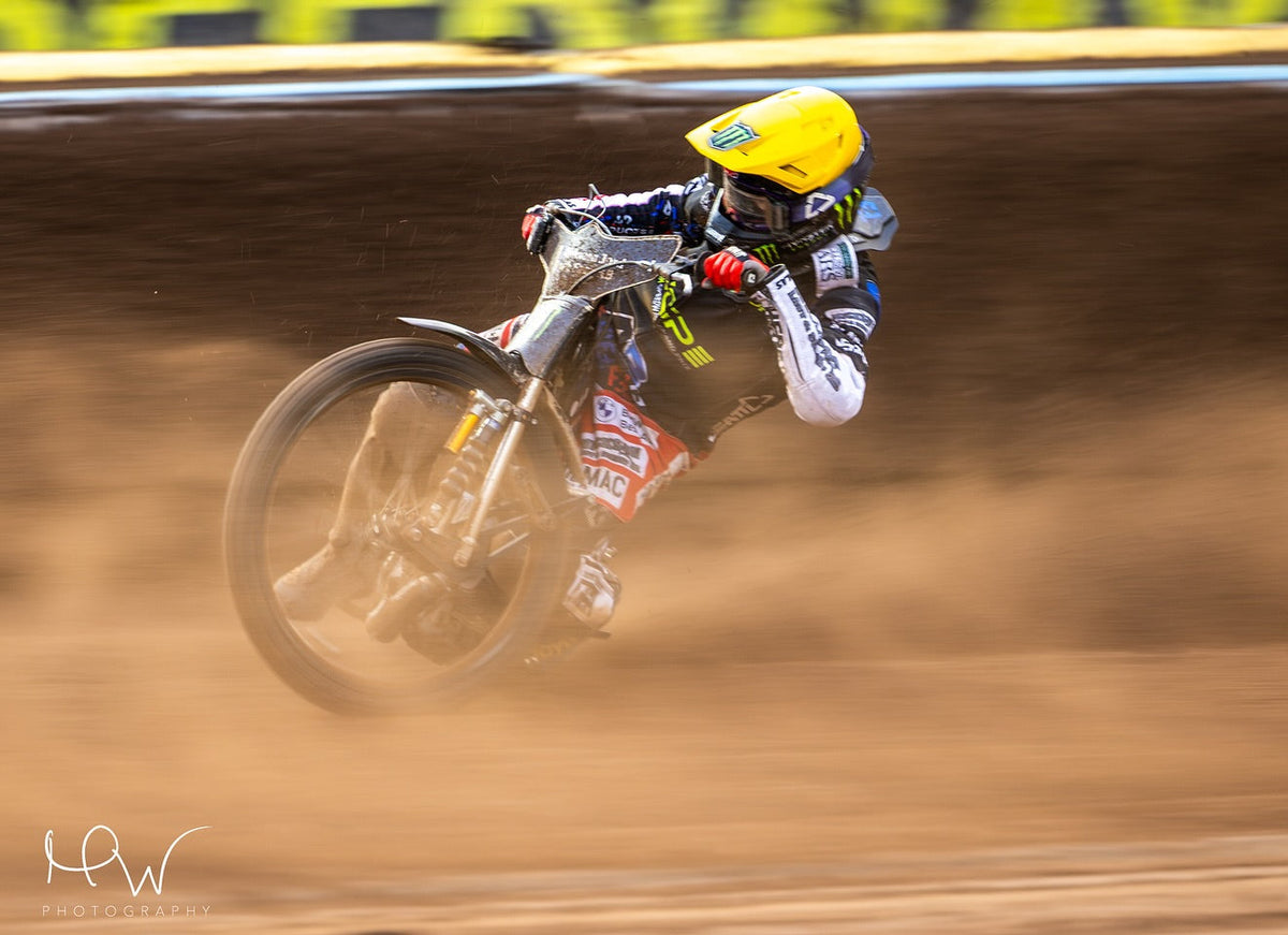 Fredrik Lindgren racing in full Leatt gear